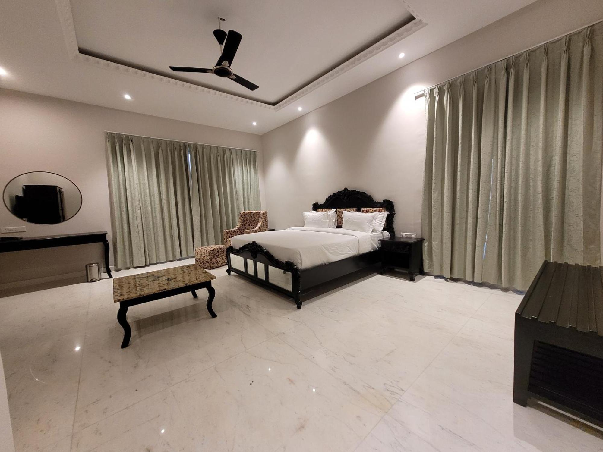 Surya Uday Villa Udaipur Esterno foto